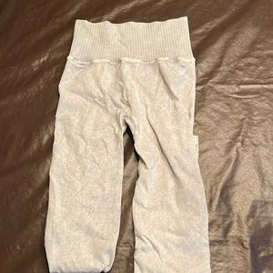 Free people grey/white leggings